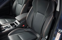Subaru XV, front seats